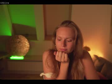 love girl chillwithkira image #1237832