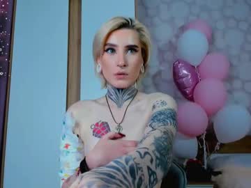 love tranny darlenecoleson image #2738615