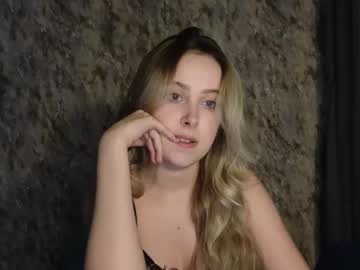 chloe_whispers I love cam