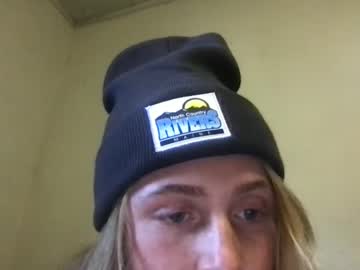 beaniegee I love cam