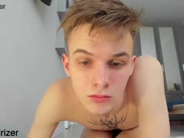 love man horny_jerk_roy_prick2001 image #670824