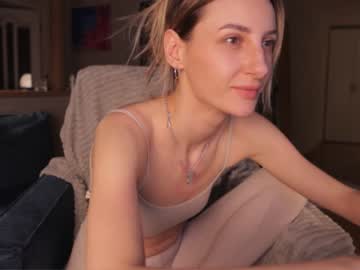 love girl alicedotg image #850621