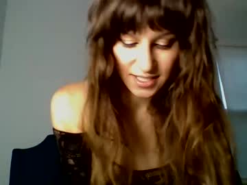 artmodel_isla I love cam