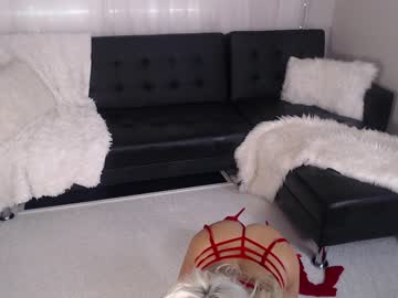 love girl blonde_riderxxx image #1702661