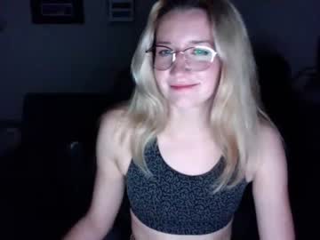 elizabeverly I love cam