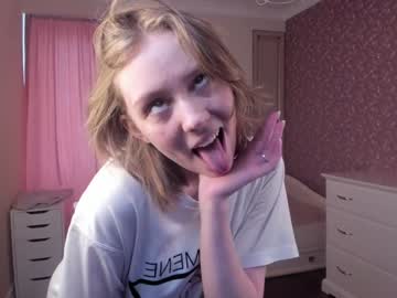 love girl rowenacarrington image #2690348