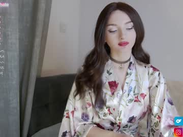 love girl ohmolli image #1702111