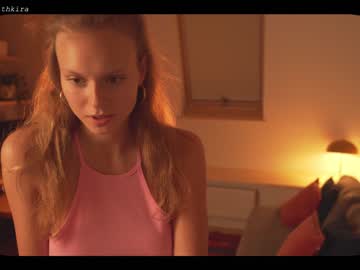 love girl chillwithkira image #1204147