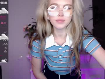 love girl small_blondee image #1720877