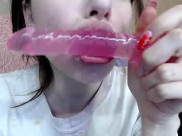 little_ladyyy I love cam