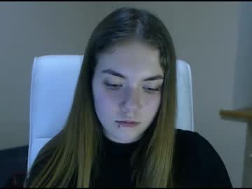zoey_deuttch I love cam