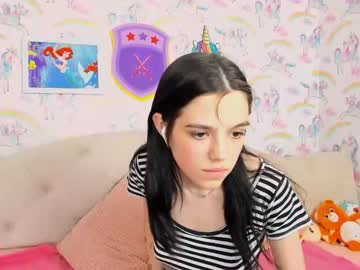 adria_raee I love cam
