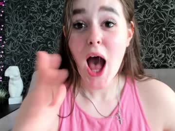 love girl emilia_me image #810553