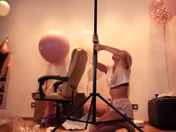 love girl peach_me image #1018320