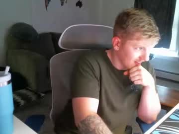 bigassblondboy19 I love cam