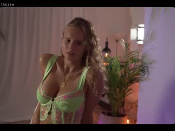 love girl chillwithkira image #1641171