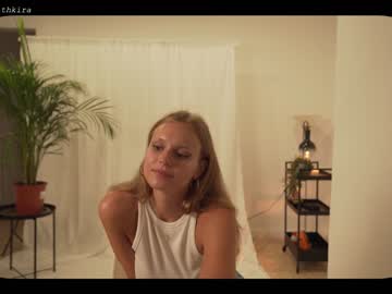 love girl chillwithkira image #1468473