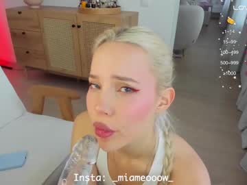 knee_ling I love cam