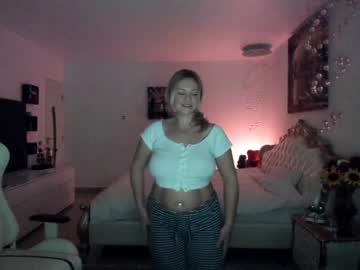 love girl kiradivine image #802360