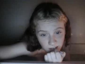 ghost_bby2 I love cam
