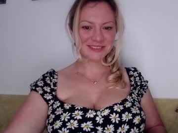love girl kiradivine image #1165992
