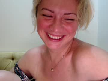 love girl kiradivine image #1400928