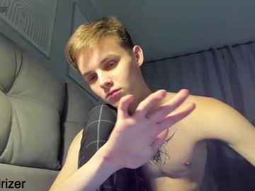 love man horny_jerk_roy_prick2001 image #748570