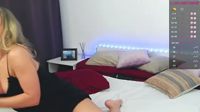 Stripchat sex cam EvaMoses